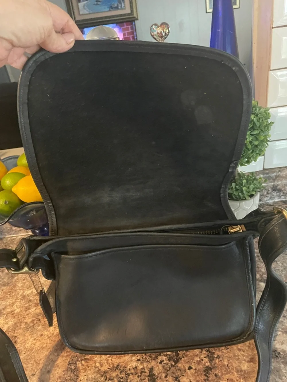 Vintage Coach 9951 Black Leather Crossbody Bag - Picture 2 of 11